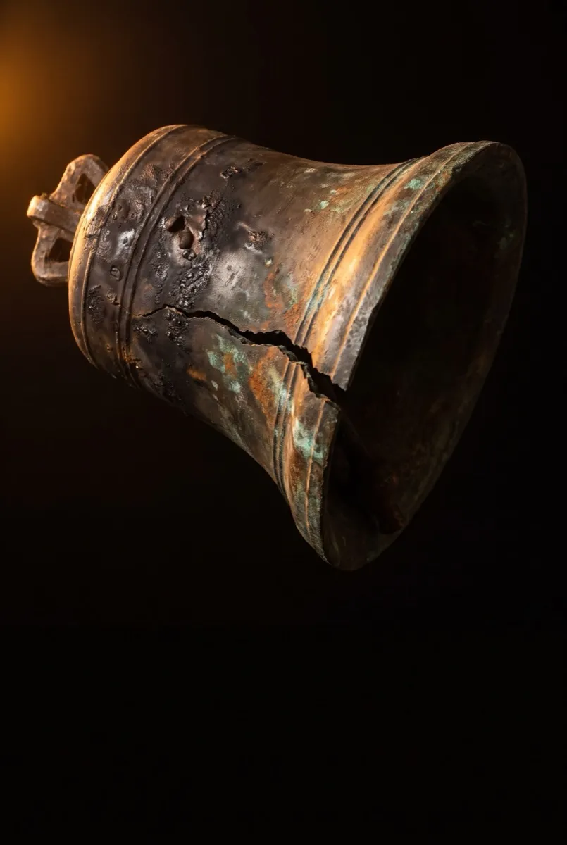 Bell, cracked and burnt — poster for Morgan